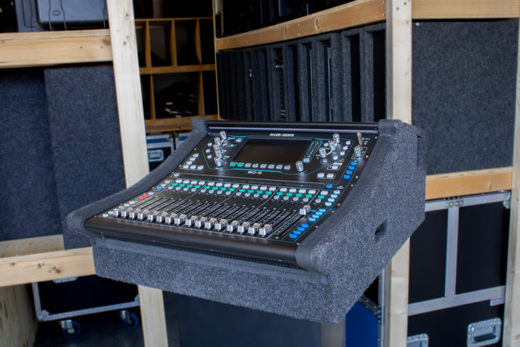 Allen & Heath SQ5 mixer 2